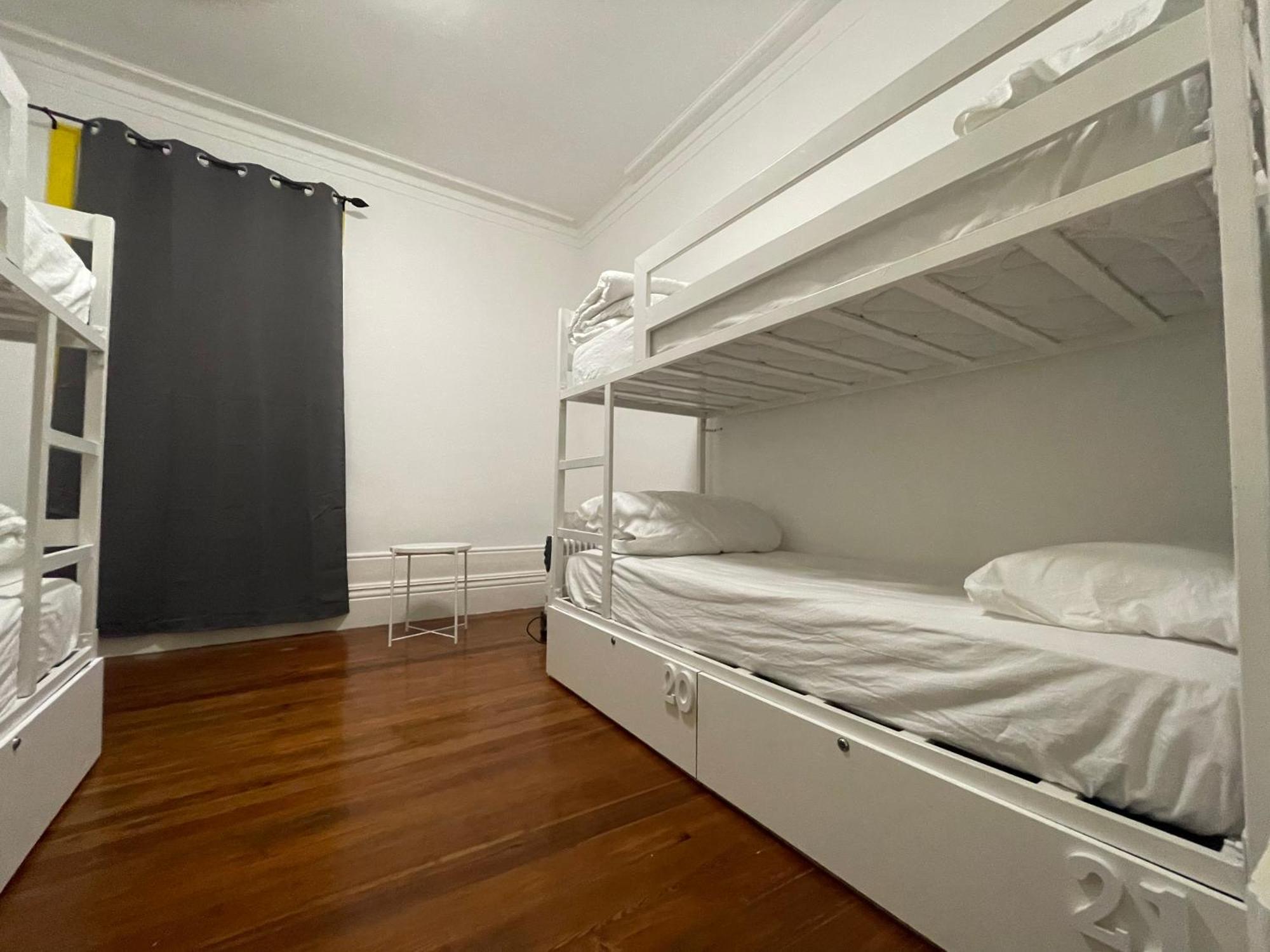 Owls Hostel Ildefonso Porto Exteriér fotografie